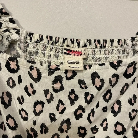NWOT BillaBong Sweet demeanor pink leopard print smocked‎ mini XS - Picture 7 of 7